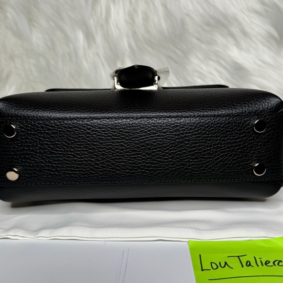 Gucci Interlocking Black Leather Chain Crossbody - Picture 3 of 13